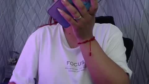 Snapshot of nicolletaylorq chatting on January 2025 03:48:02 AM Nicolle Miley online show from January 2025 03:48:02 AM