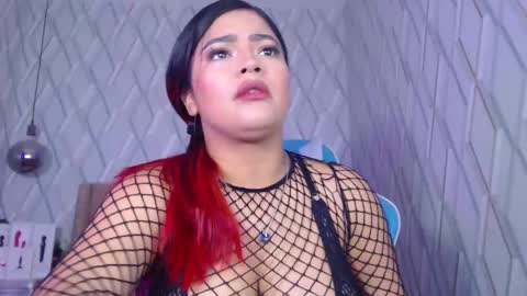 Snapshot of nicolletaylorq chatting on February 2025 02:03:02 AM Nicolle Miley online show from February 2025 02:03:02 AM