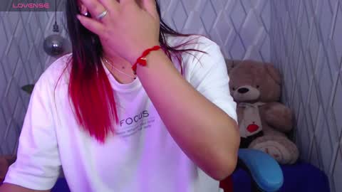 Snapshot of nicolletaylorq chatting on March 2025 03:01:01 AM Nicolle Miley online show from March 2025 03:01:01 AM