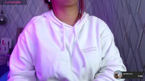 Snapshot of nicolletaylorq chatting on March 2025 03:02:02 AM Nicolle Miley online show from March 2025 03:02:02 AM