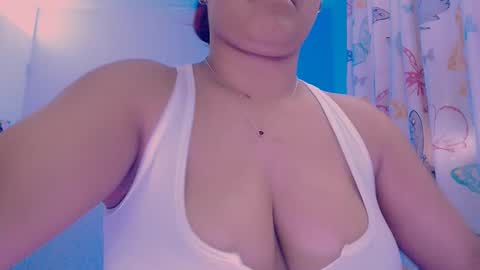 Nicolle Miley online show from March 2026 08:14:01 PM