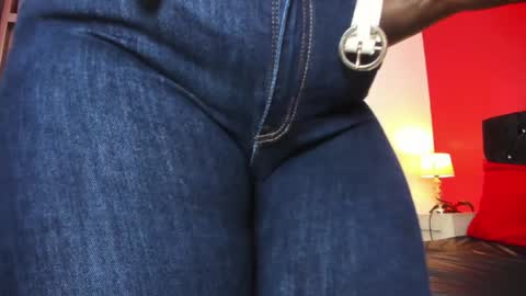 Nicol online show from January 2025 06:45:02 PM