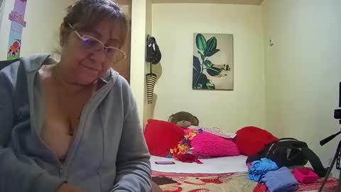 nicoltatiana_ online show from January 2026 12:04:01 AM