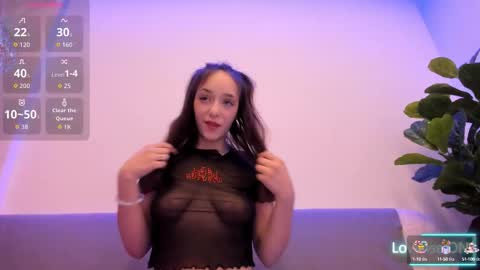 Snapshot of nidia_skye chatting on September 2025 06:13:01 AM Adine online show from September 2025 06:13:01 AM