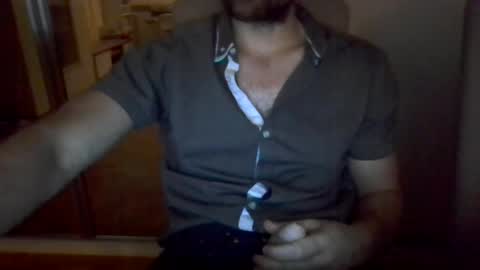 nieznajomy33 online show from July 2026 08:14:01 PM