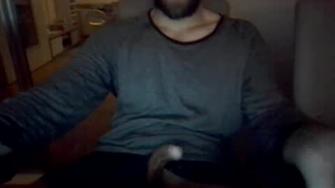 nieznajomy33 online show from July 2026 08:49:02 PM