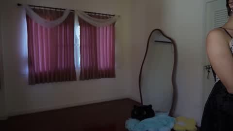 Snapshot of night_jelly chatting on December 2025 04:07:02 AM Aurora online show from December 2025 04:07:02 AM