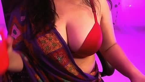 Snapshot of nightqueen107446 chatting on March 2025 05:00:02 AM nightqueen107446 online show from March 2025 05:00:02 AM