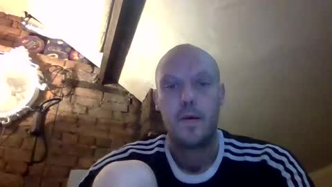 nighttime online show from December 2024 05:10:01 PM