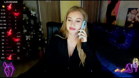 Snapshot of nigo_nika chatting on December 2024 12:06:02 PM nigo_nika online show from December 2024 12:06:02 PM