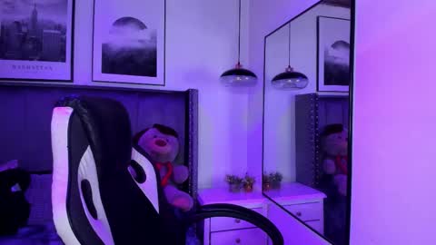 Snapshot of niick_twink chatting on October 2025 07:35:02 PM niick_twink online show from October 2025 07:35:02 PM