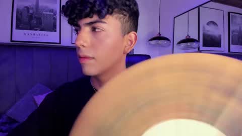 Snapshot of niick_twink chatting on December 2025 08:26:02 PM niick_twink online show from December 2025 08:26:02 PM