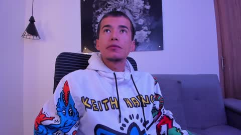 Snapshot of niickcooper chatting on December 2024 01:22:01 AM Niick online show from December 2024 01:22:01 AM