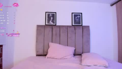 Niicoleta  online show from May 2026 09:03:02 AM