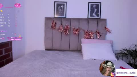 Niicoleta  online show from May 2026 08:42:02 AM