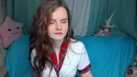 Snapshot of niiik_miiiki chatting on February 2026 12:47:02 PM niiik_miiiki online show from February 2026 12:47:02 PM