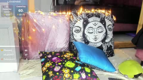 Snapshot of niinaink chatting on February 2025 03:00:01 PM NINAINK online show from February 2025 03:00:01 PM