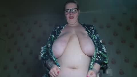 Nika online show from February 2025 03:40:01 PM