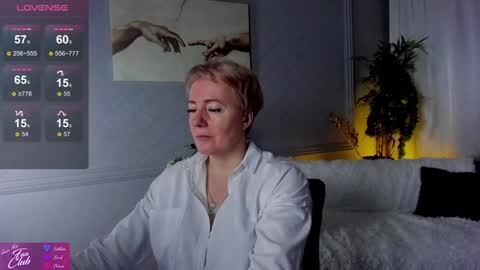 Snapshot of nika_smit chatting on December 2024 10:16:02 AM Nika online show from December 2024 10:16:02 AM