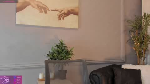 Snapshot of nika_smit chatting on February 2025 05:29:01 AM Nika online show from February 2025 05:29:01 AM