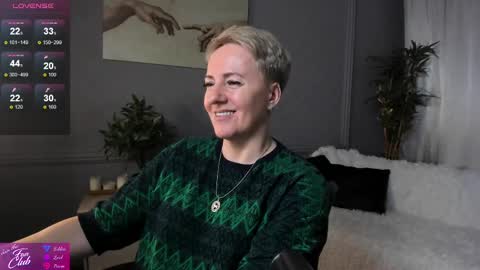 Snapshot of nika_smit chatting on March 2025 02:26:01 PM Nika online show from March 2025 02:26:01 PM