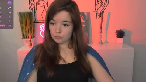 Snapshot of nika_still chatting on October 2025 10:23:02 AM Little Angel online show from October 2025 10:23:02 AM