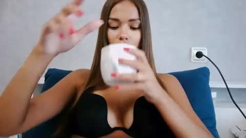 Snapshot of nika_verona1 chatting on July 2026 05:33:02 AM Nika online show from July 2026 05:33:02 AM