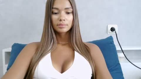 Snapshot of nika_verona1 chatting on August 2026 06:34:01 AM Nika online show from August 2026 06:34:01 AM