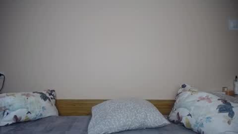 Nika online show from September 2025 08:49:01 AM