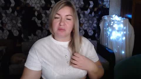 Nika online show from January 2026 07:52:02 PM