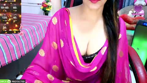 Snapshot of nikatheempress chatting on June 2026 06:18:02 AM nikatheempress online show from June 2026 06:18:02 AM