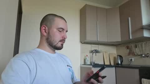 Snapshot of nikbusiness chatting on October 2025 10:02:01 AM Nick online show from October 2025 10:02:01 AM