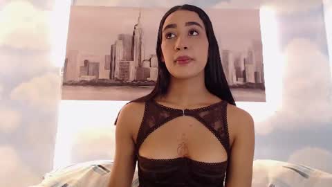 Snapshot of nikibrice chatting on July 2026 02:07:01 AM online show from July 2026 02:07:01 AM