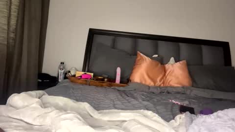 nikitalove104 online show from September 2025 05:13:01 PM