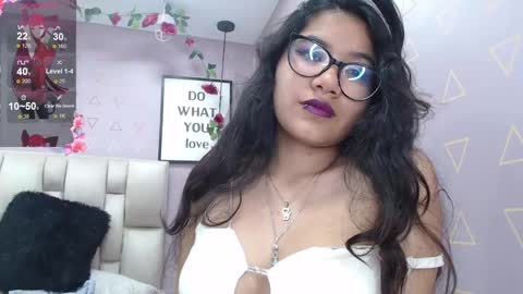 Nilly online show from December 2024 03:19:02 PM