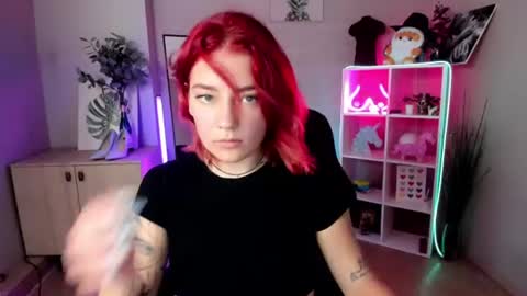 Snapshot of nikki_ginger chatting on August 2026 08:27:02 AM Nikki online show from August 2026 08:27:02 AM