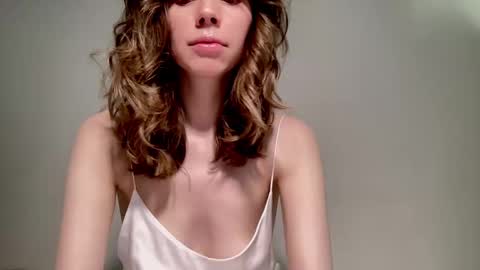 Snapshot of nikki_mi chatting on December 2024 10:30:01 AM Nikki online show from December 2024 10:30:01 AM