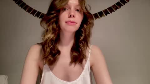 Snapshot of nikki_mi chatting on January 2025 01:19:01 PM Nikki online show from January 2025 01:19:01 PM