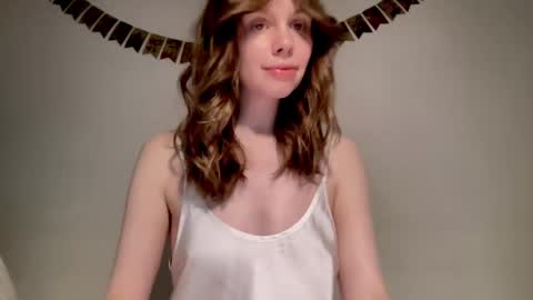 Snapshot of nikki_mi chatting on January 2025 01:21:01 PM Nikki online show from January 2025 01:21:01 PM