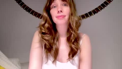 Nikki online show from December 2025 10:10:02 AM