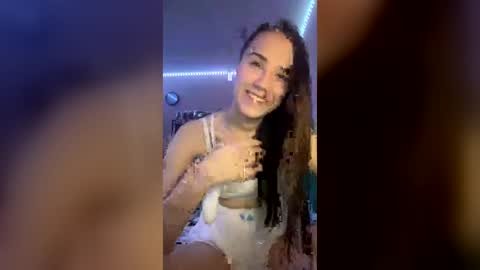 Snapshot of nikki_sweats chatting on June 2026 10:10:02 PM Nikki online show from June 2026 10:10:02 PM