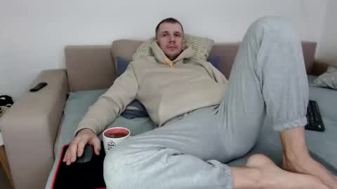 Nick online show from October 2025 06:23:01 AM