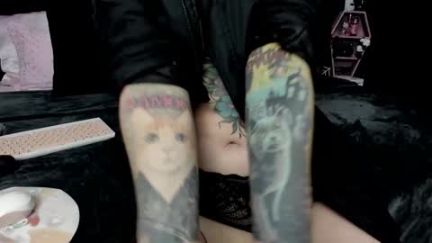 Nikki Ramone   online show from February 2025 08:11:02 AM