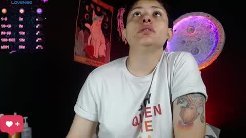 Nikky online show from May 2026 01:29:02 PM