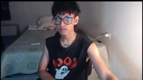 Snapshot of niklaus_wolf chatting on September 2025 01:49:01 AM niklaus_wolf online show from September 2025 01:49:01 AM