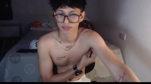 Snapshot of niklaus_wolf chatting on September 2025 06:26:02 AM niklaus_wolf online show from September 2025 06:26:02 AM