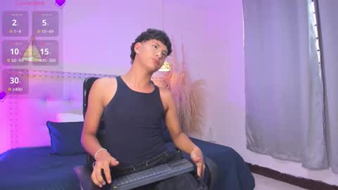 Snapshot of niko_cute18 chatting on December 2025 09:19:02 PM NIKO online show from December 2025 09:19:02 PM