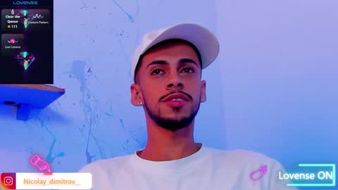    online show from October 2025 04:44:02 AM