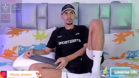 Snapshot of nikolay_dimitrov chatting on December 2025 07:54:02 PM online show from December 2025 07:54:02 PM