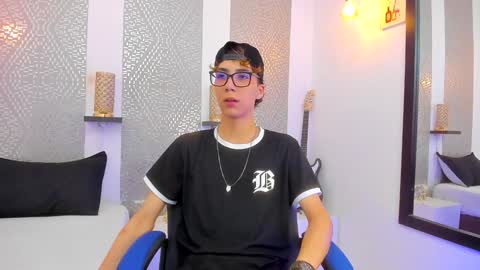    online show from January 2025 03:58:02 AM